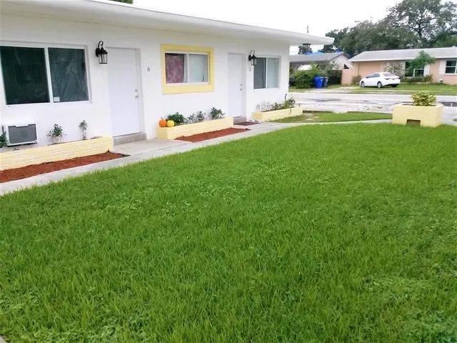 $1,425 | 6208 Dawson Street, Unit 6, Hollywood, FL 33023