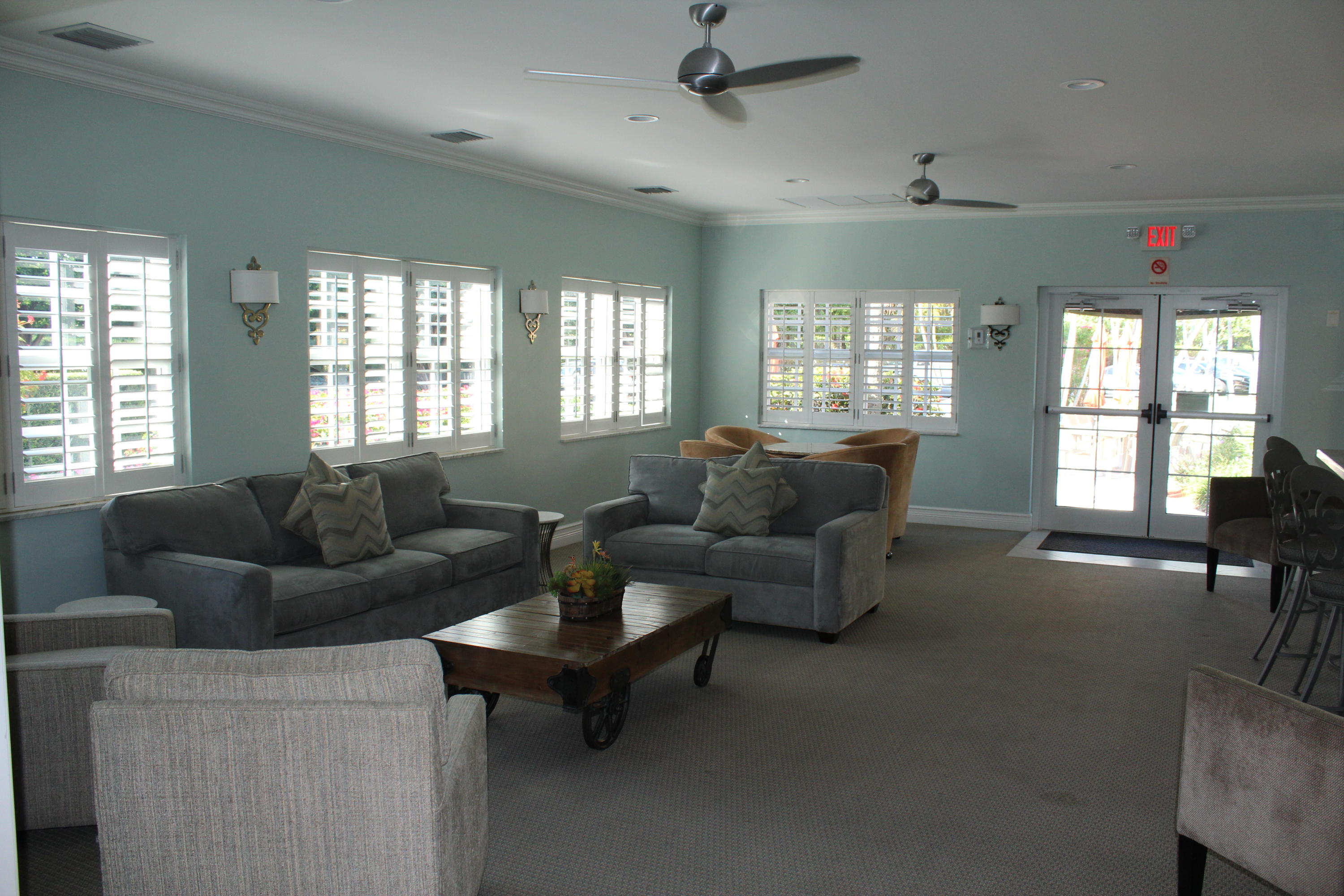 2871 North Ocean Boulevard, Unit F431 Boca Raton, FL 33431 - Photo 13 of 16 Clubhouse