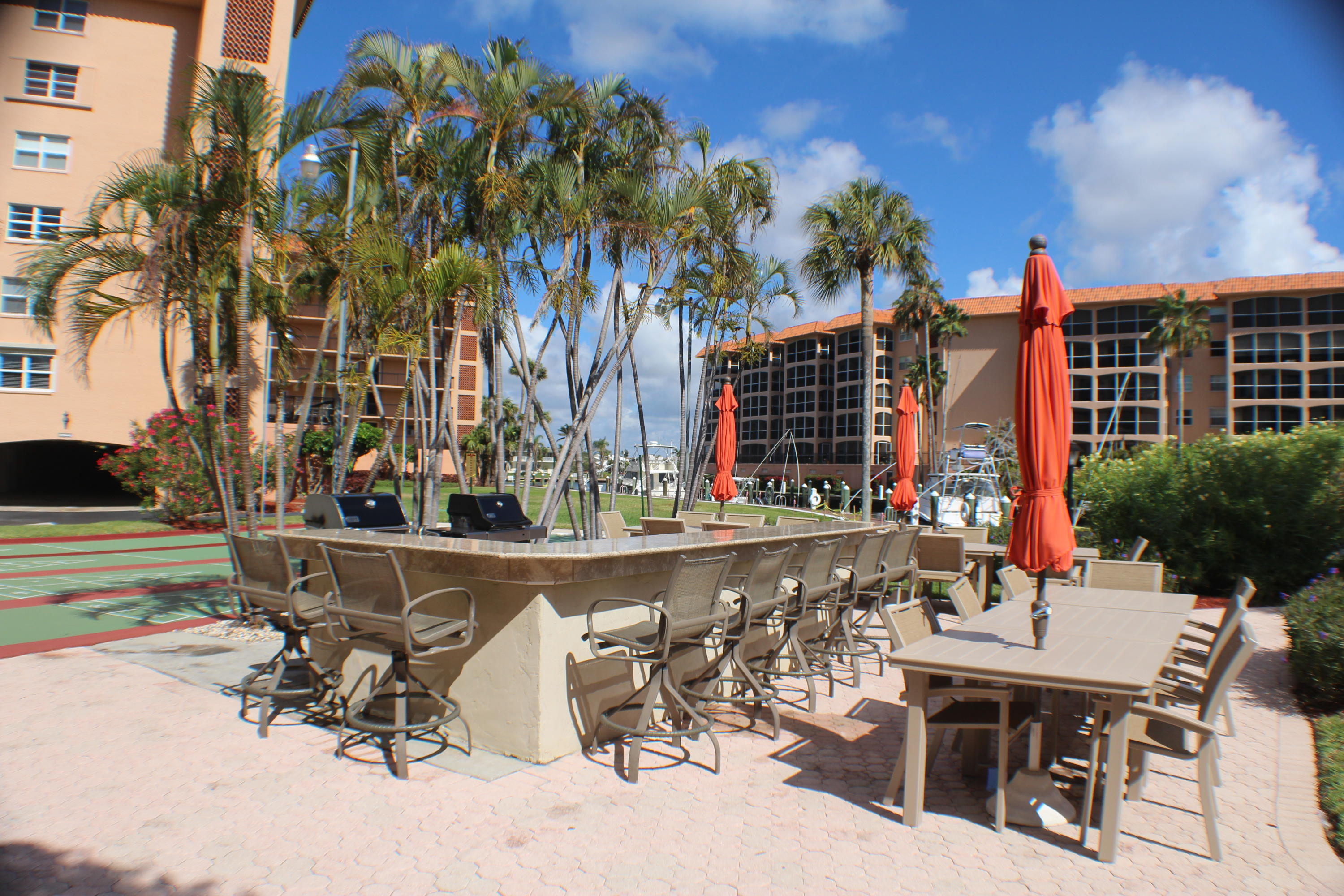 2871 North Ocean Boulevard, Unit F431 Boca Raton, FL 33431 - Photo 14 of 16 BBQ Area