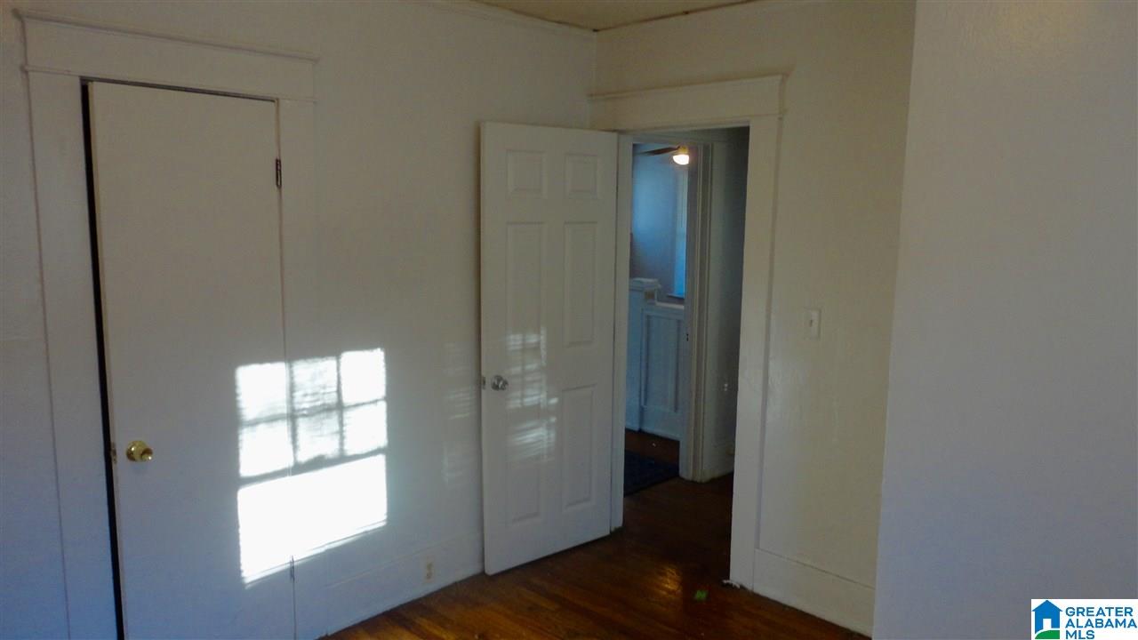 408 Fulton Avenue Southwest Birmingham, AL 35211 - Photo 12 of 14