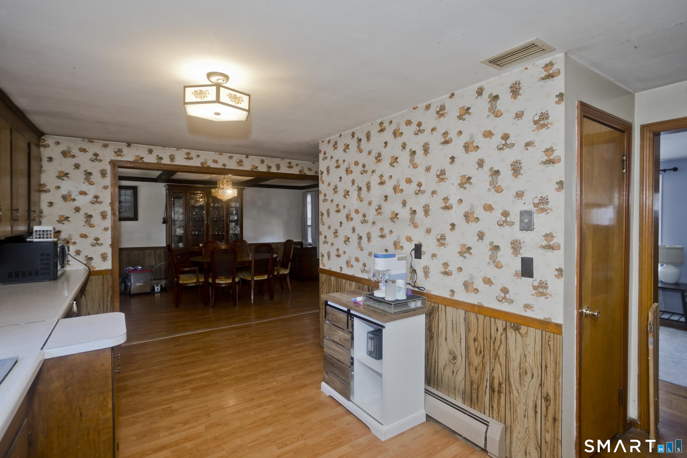 4 Fair Street Enfield, CT 06082 - Photo 11 of 28 Alternate view