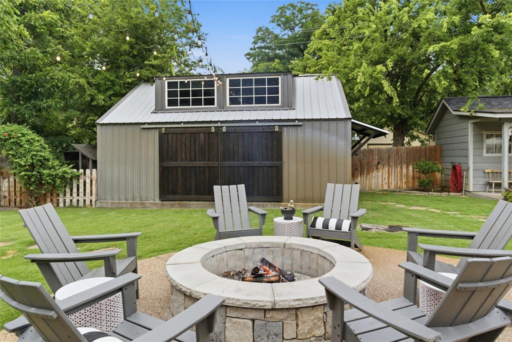 907 Cherry Street Graham, TX 76450 - Photo 32 of 40