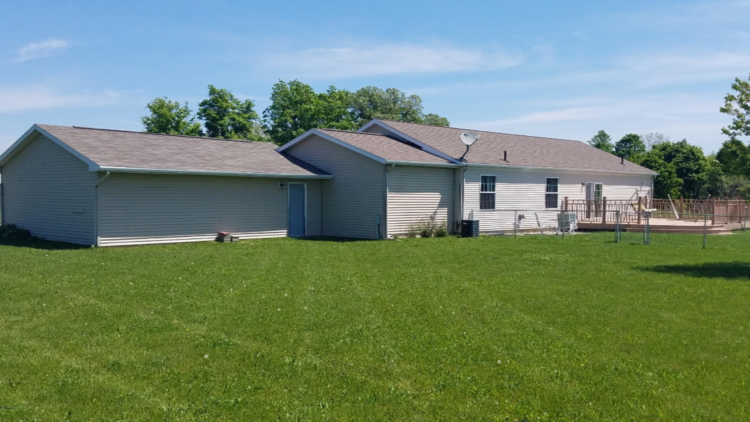 7860 North Branch Road Watervliet, MI 49098 - Photo 3 of 36 20180524_121153