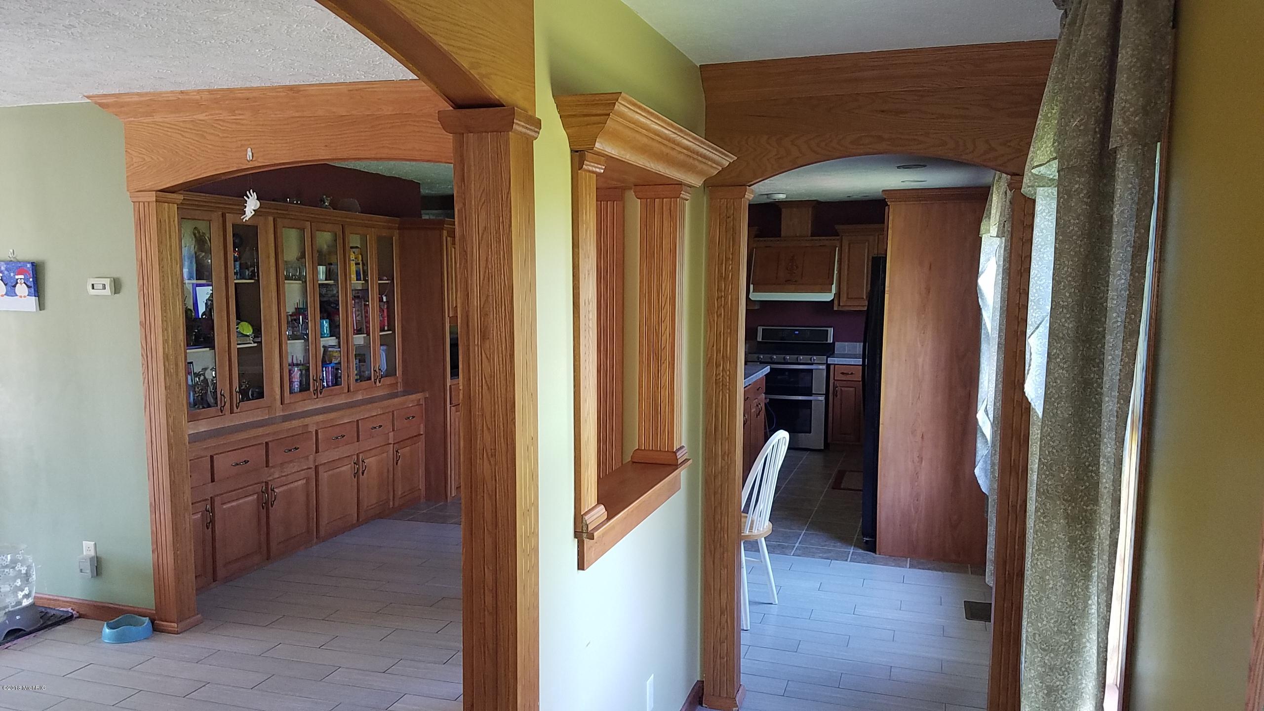 7860 North Branch Road Watervliet, MI 49098 - Photo 8 of 36 20180524_122310