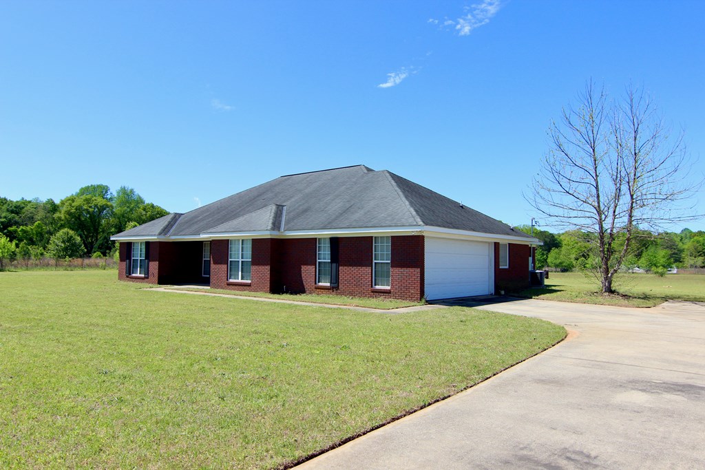 114 McLendon Road Fort Mitchell, AL 36856 - Photo 3 of 37 Front of Home