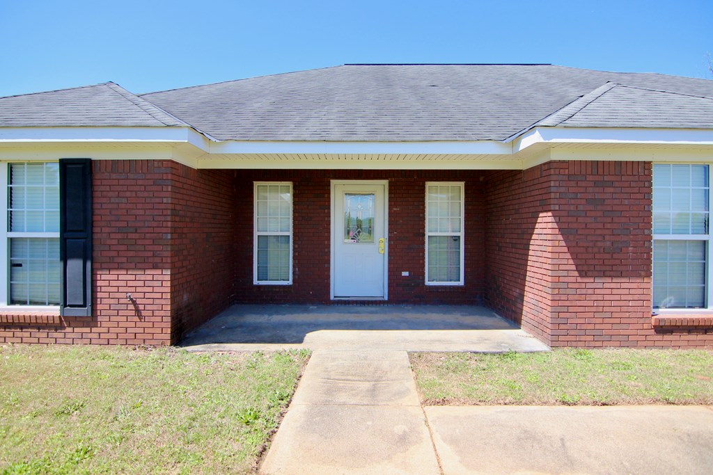 114 McLendon Road Fort Mitchell, AL 36856 - Photo 4 of 37 Front Porch
