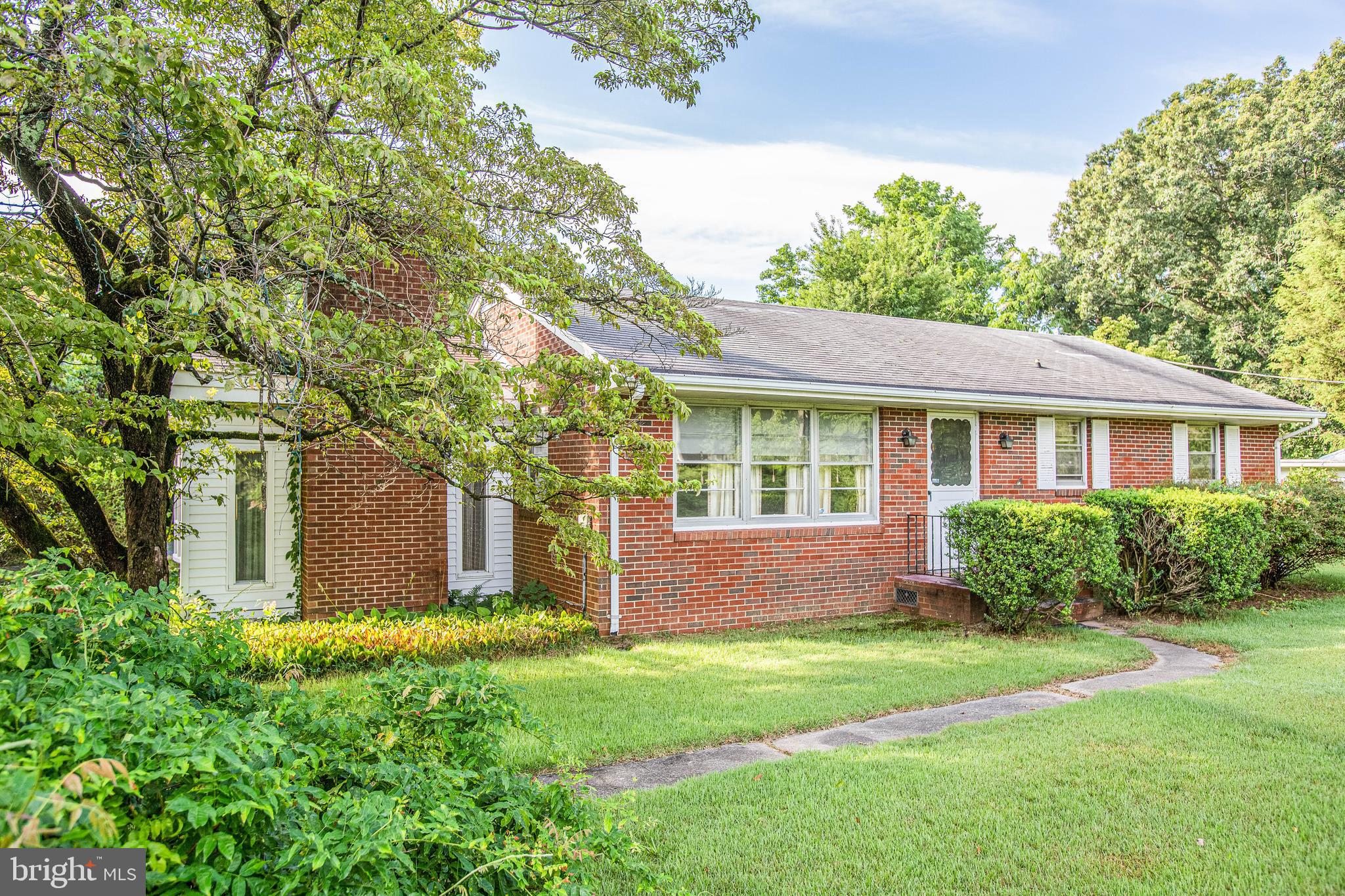 11358 Ridge Road King George, VA 22485 - Photo 3 of 31 Gallery Image 3