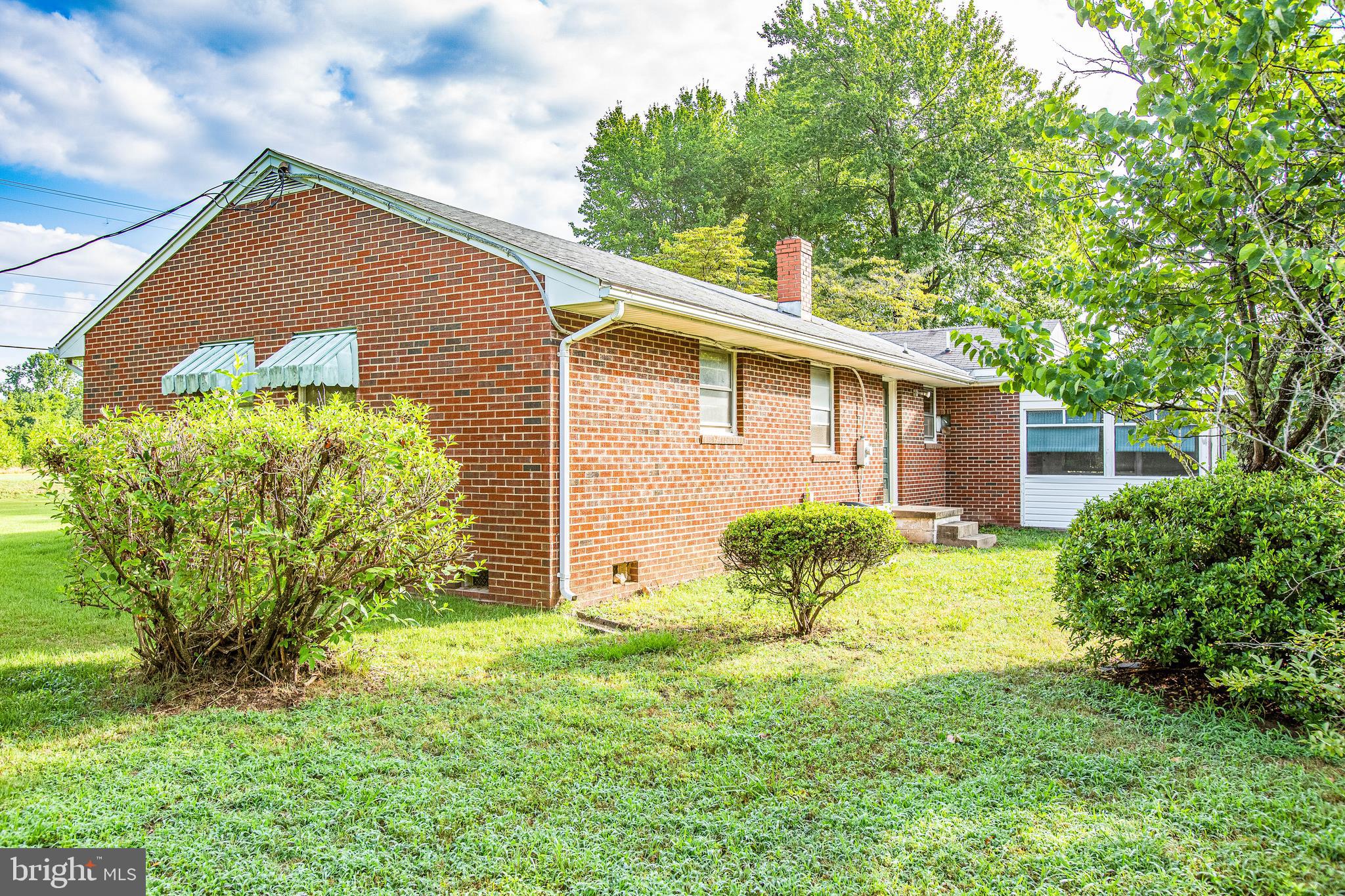 11358 Ridge Road King George, VA 22485 - Photo 5 of 31 Side/back yard