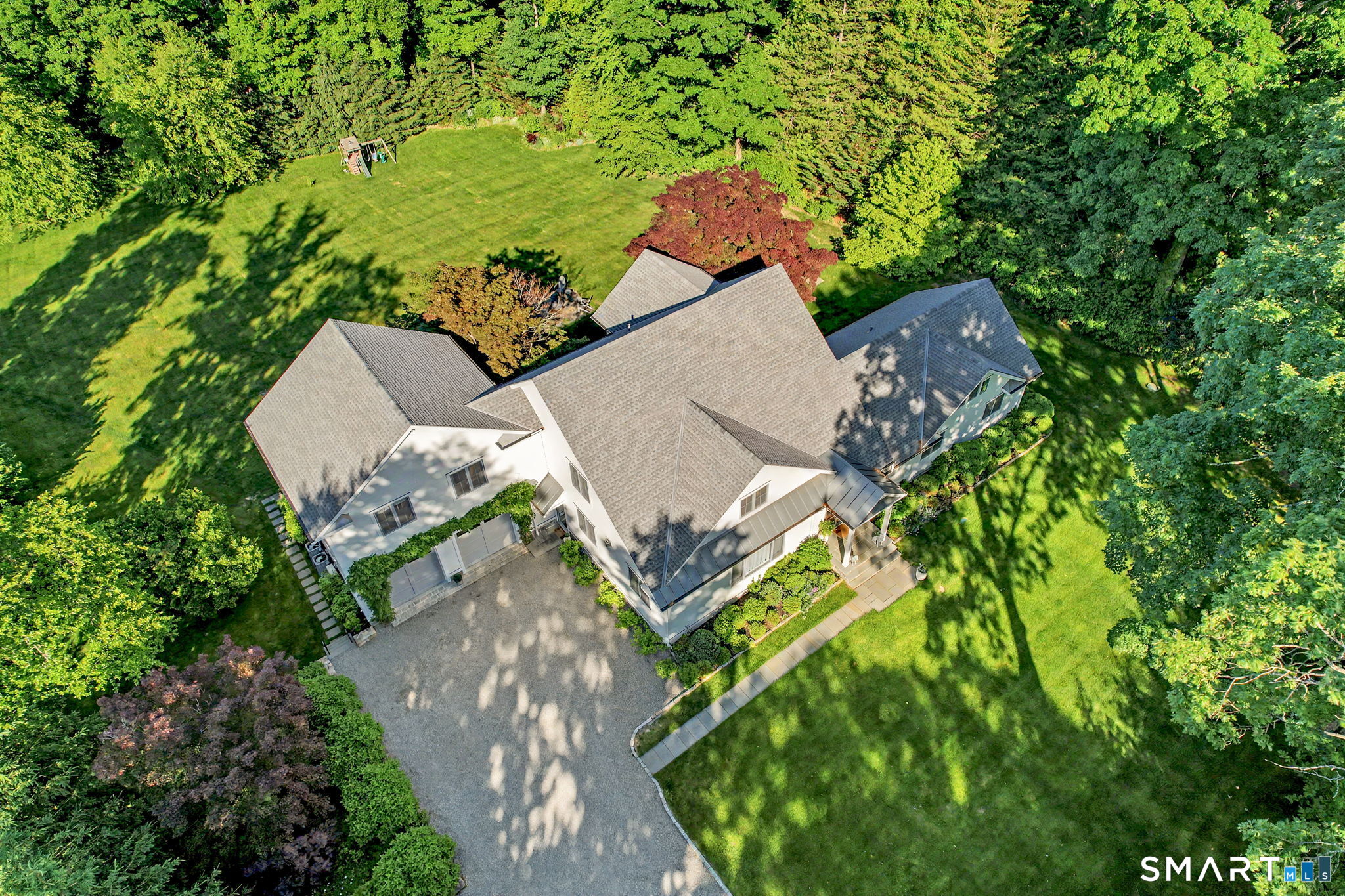 284 Georgetown Road Weston, CT 06883 - Photo 10 of 40