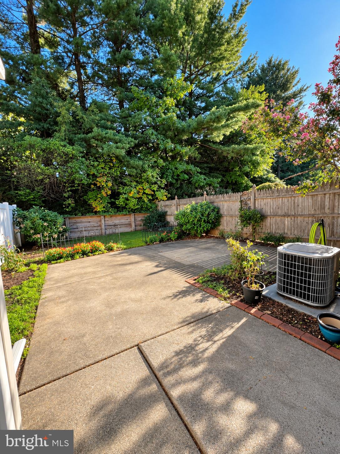 74 Farnwood Road Mount Laurel, NJ 08054 - Photo 5 of 9 Rear Yard