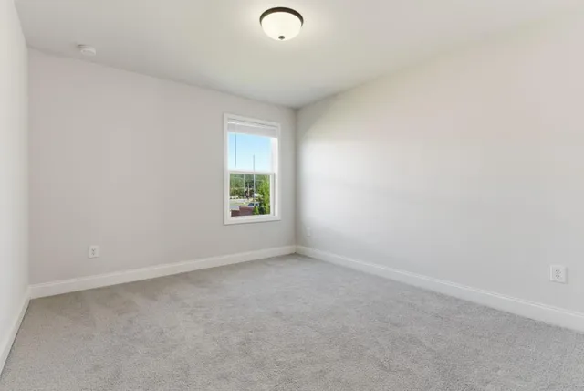 $425,000 | 319 Hayden Circle, Woodstock, GA 30189