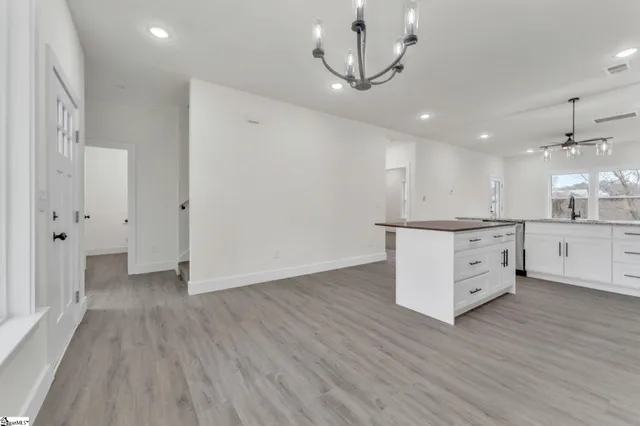 $265,000 | 193 Dodd Street, Wellford, SC 29385