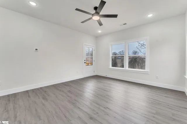 $265,000 | 193 Dodd Street, Wellford, SC 29385