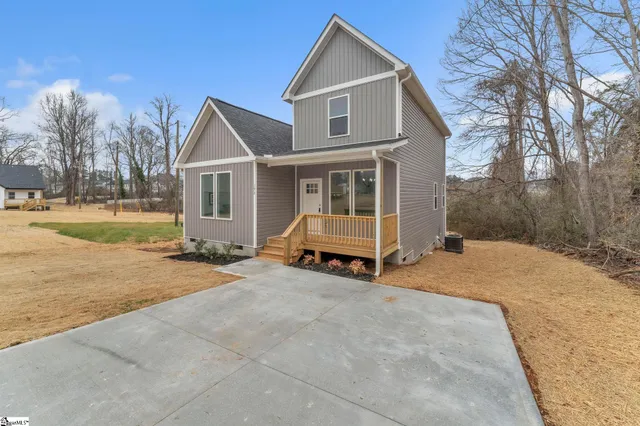 $265,000 | 193 Dodd Street, Wellford, SC 29385