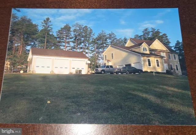 $915,000 | 10504 Big Horn Drive, Spotsylvania, VA 22553