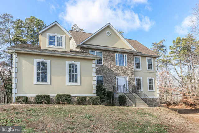 $915,000 | 10504 Big Horn Drive, Spotsylvania, VA 22553