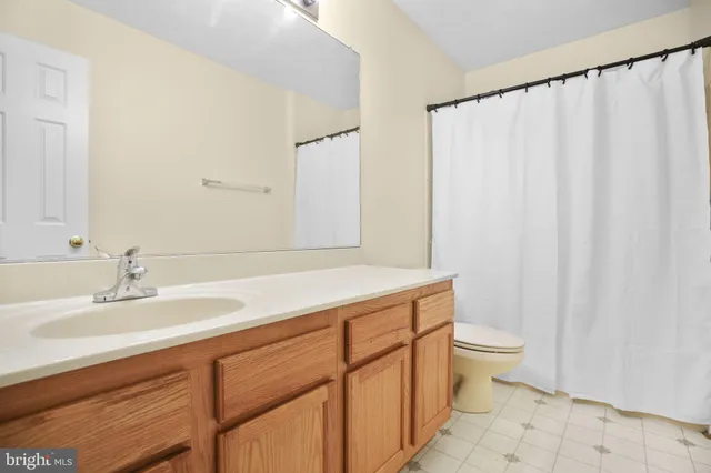 $915,000 | 10504 Big Horn Drive, Spotsylvania, VA 22553