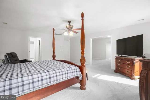 $915,000 | 10504 Big Horn Drive, Spotsylvania, VA 22553