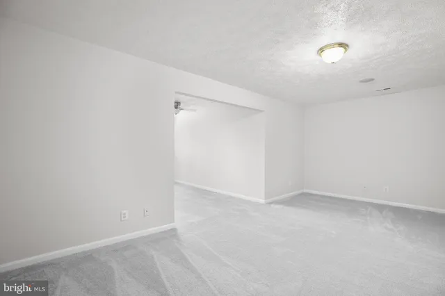 $915,000 | 10504 Big Horn Drive, Spotsylvania, VA 22553