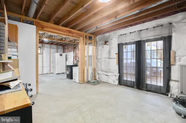 $915,000 | 10504 Big Horn Drive, Spotsylvania, VA 22553