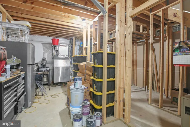 $915,000 | 10504 Big Horn Drive, Spotsylvania, VA 22553