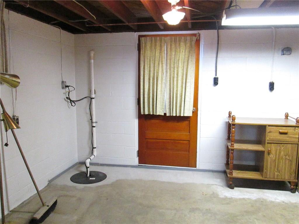 203 Craig Street New Brighton, PA 15066 - Photo 22 of 25