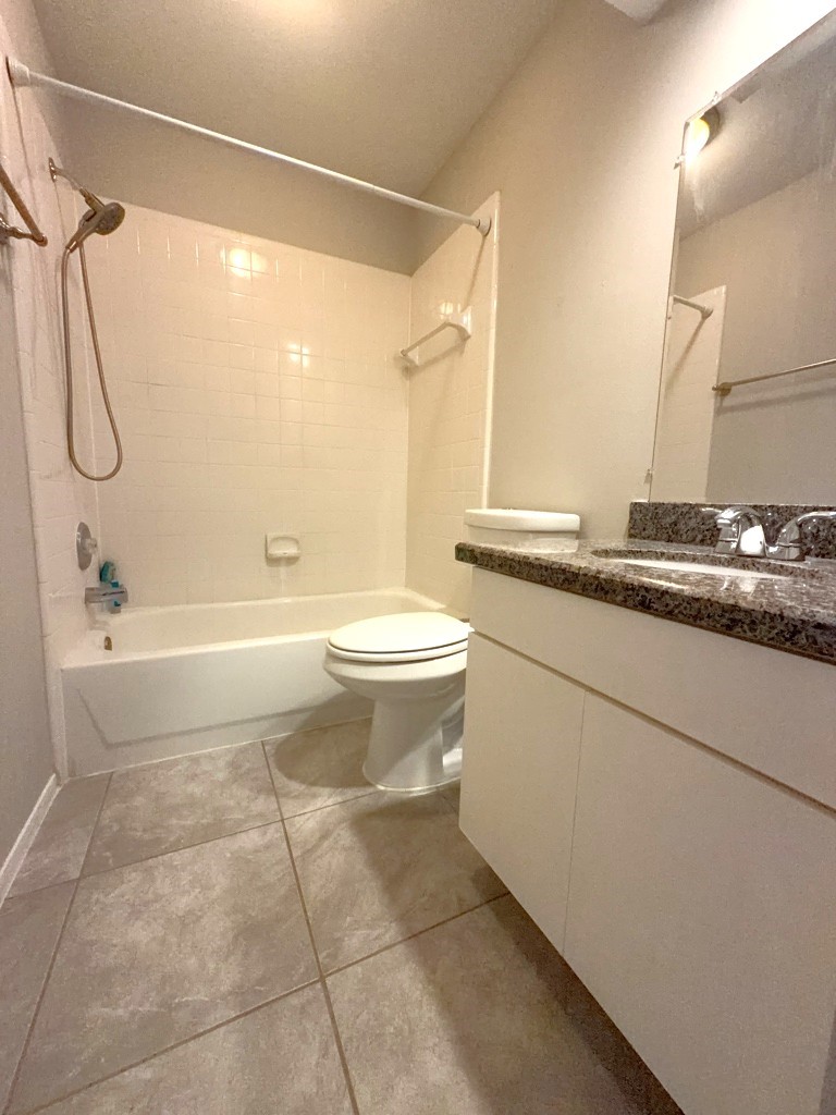 2106 Lexington Woods Drive Spring, TX 77373 - Photo 18 of 27