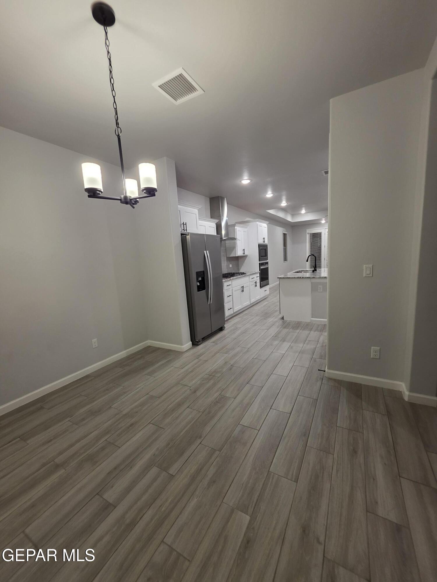 429 Soleil Road Socorro, TX 79927 - Photo 5 of 57 f77f9d2a-852f-4a02-924d-1ceae9f46ef3-1_a