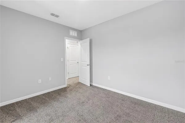 $2,650 | 8685 Daydream Street, Sarasota, FL 34238