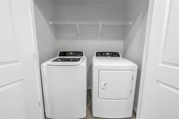 $2,650 | 8685 Daydream Street, Sarasota, FL 34238