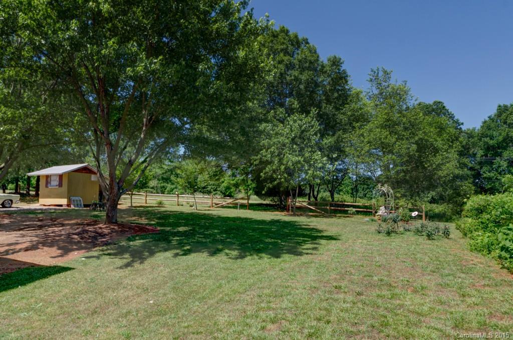 21601 Shearer Road Davidson, NC 28036 - Photo 5 of 21 Gallery Image 5