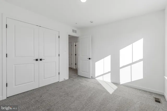 $634,999 | 5722 Howard Drive, Glen Burnie, MD 21061