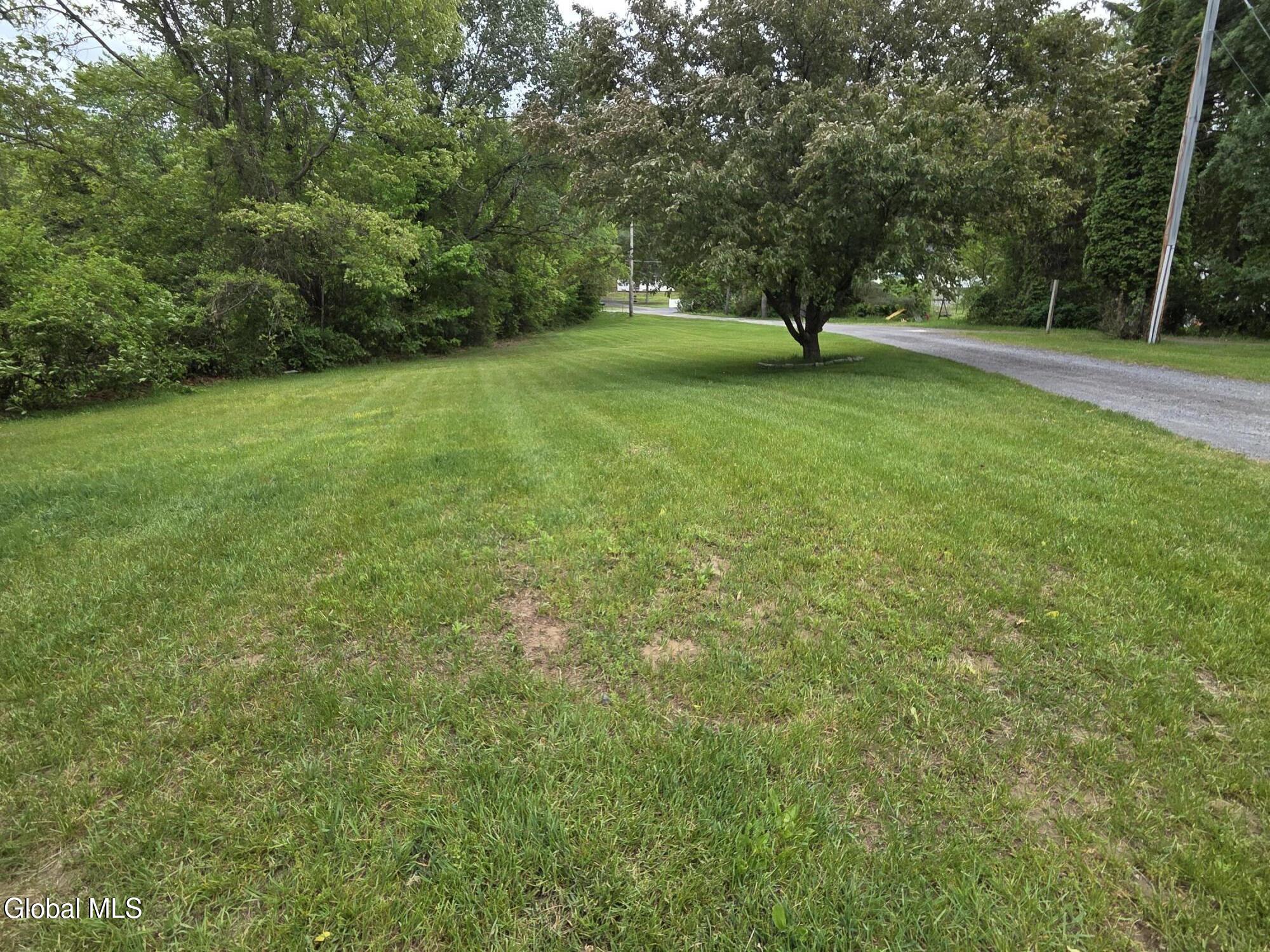 116 Clamsteam Road, Unit 4 Halfmoon, NY 12065 - Photo 14 of 14 20260520_141844 (1)