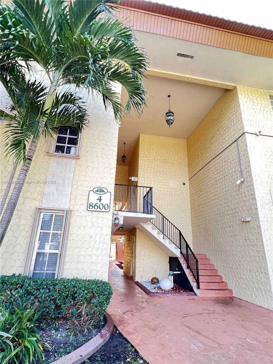 8600 Southwest 109th Avenue, Unit 4209 Miami, FL 33173 - Photo 1 of 15