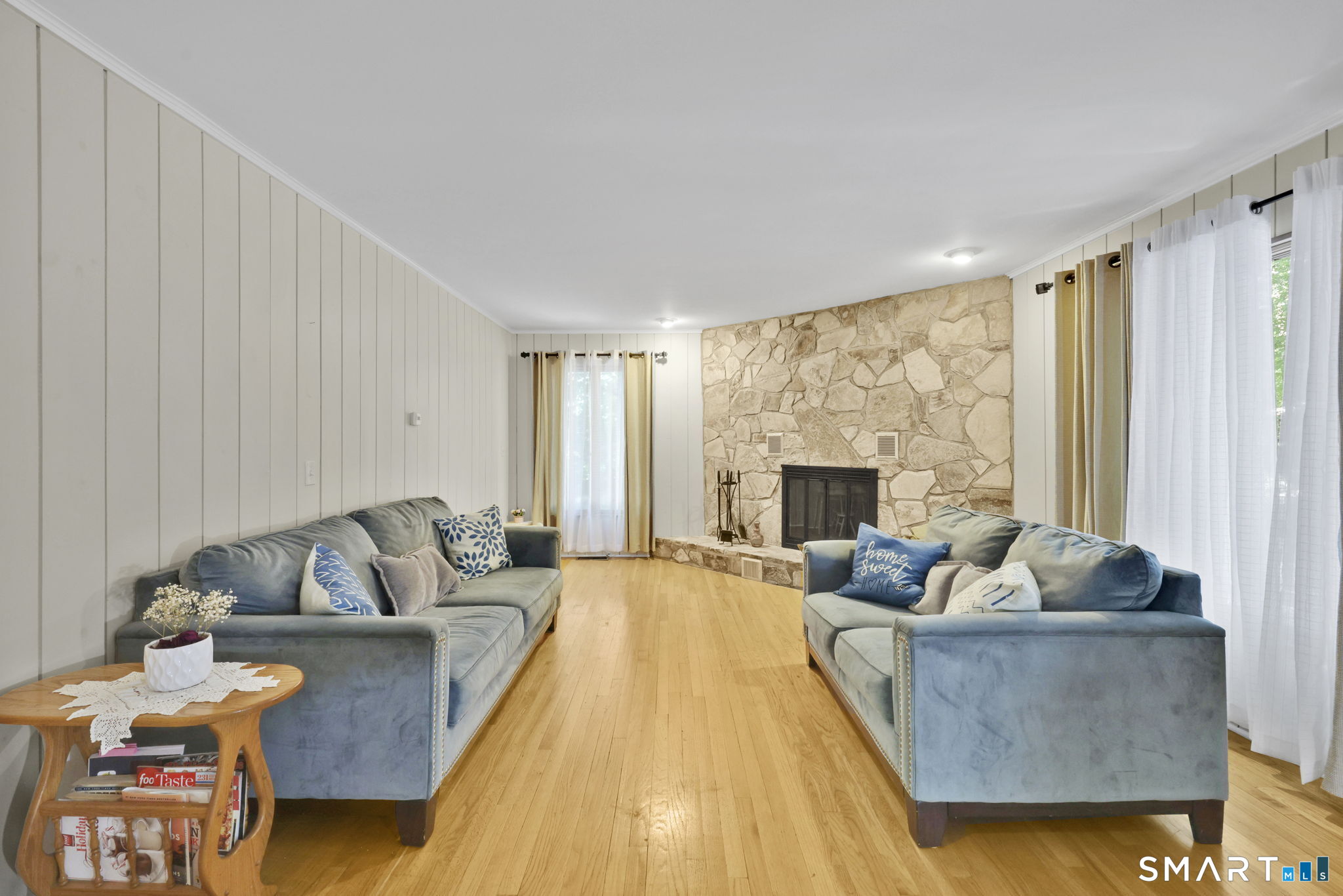 29 Foxwood Road Trumbull, CT 06611 - Photo 13 of 36