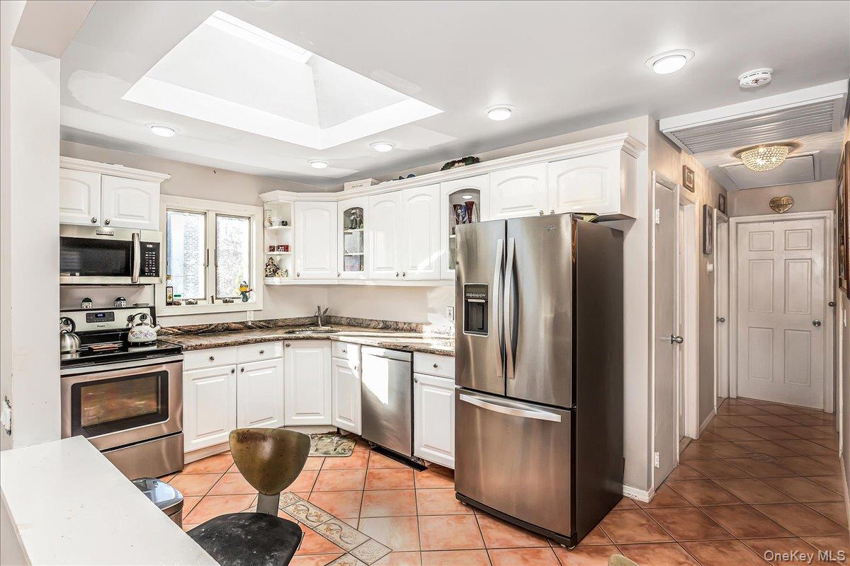 85 Unqua Road Massapequa, NY 11758 - Photo 9 of 14