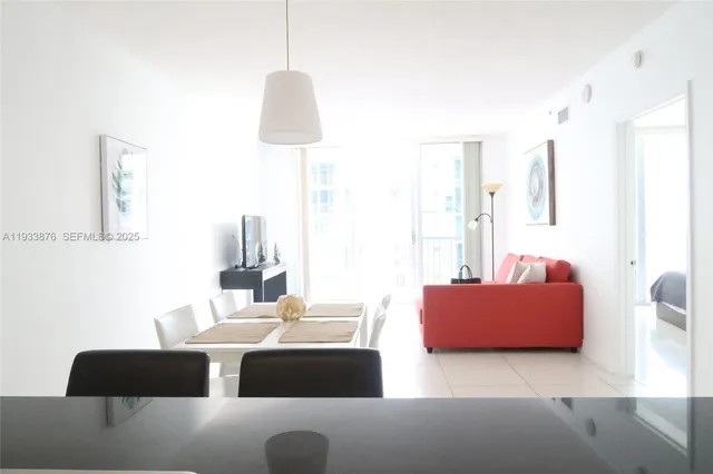 $2,650 | 1750 North Bayshore Drive, Unit 3305, Miami, FL 33132