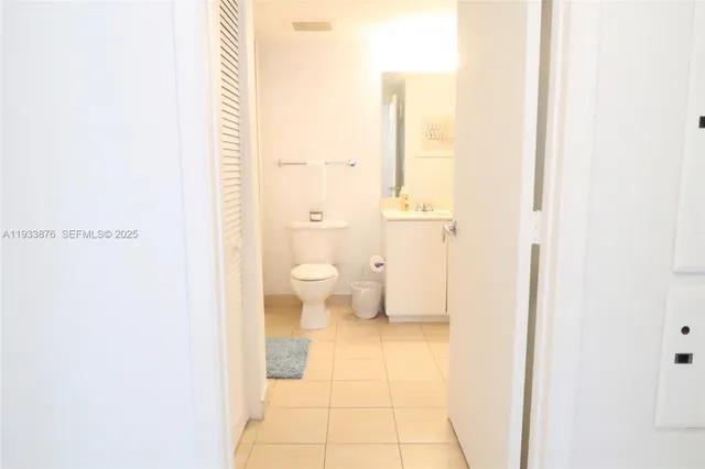 $2,650 | 1750 North Bayshore Drive, Unit 3305, Miami, FL 33132