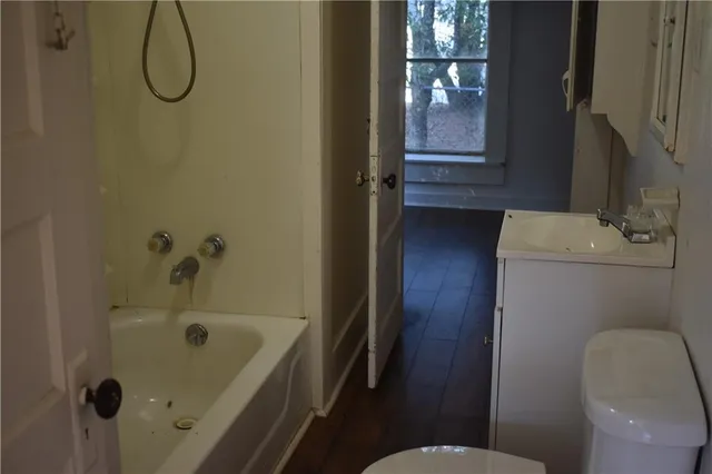 $275,000 | 4132-4138 University Parkway, Natchitoches, LA 71457