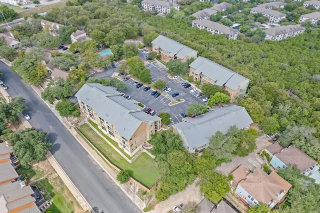 $299,000 | 6810 Deatonhill Drive, Unit 2101, Austin, TX 78745