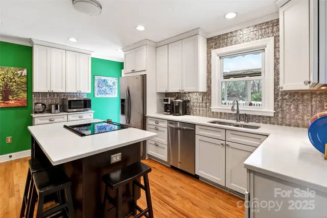 $720,000 | 109 Mountain Street, Black Mountain, NC 28711