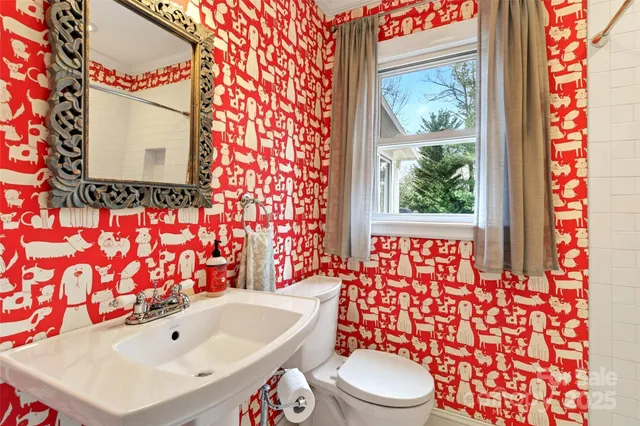 $720,000 | 109 Mountain Street, Black Mountain, NC 28711