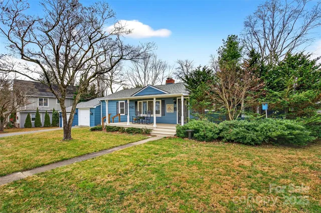 $720,000 | 109 Mountain Street, Black Mountain, NC 28711