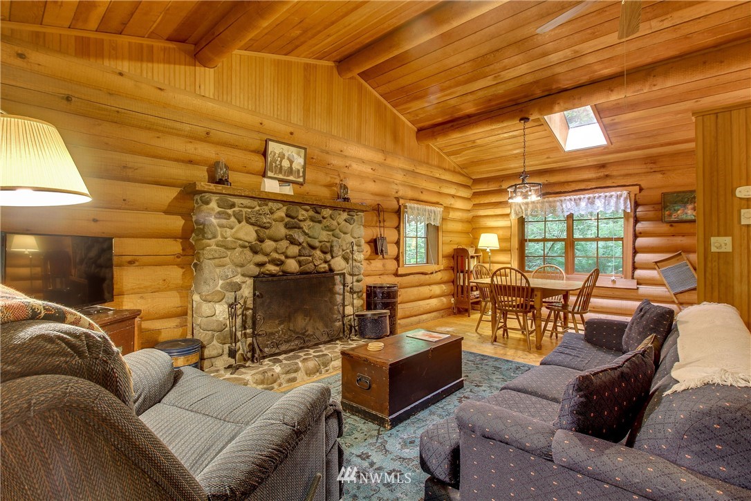 835 Christenson Road Greenbank, WA 98253 - Photo 19 of 25