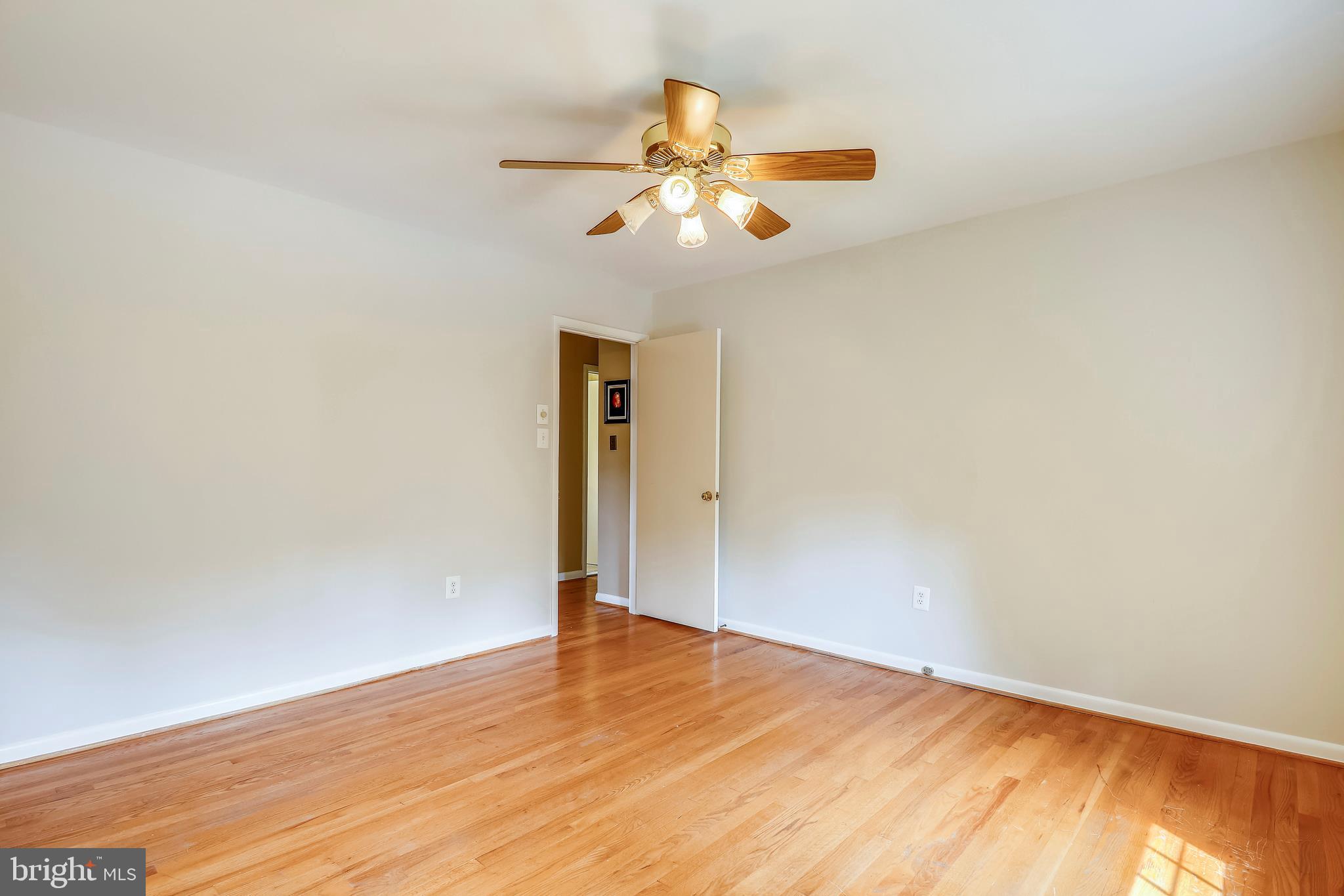 1804 Hopefield Road Silver Spring, MD 20905 - Photo 25 of 39 bedroom