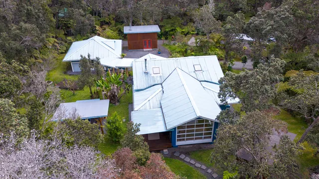 $820,000 | 19-4045 Maile Avenue, Volcano, HI 96785