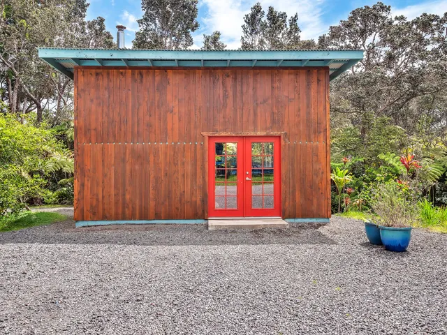 $820,000 | 19-4045 Maile Avenue, Volcano, HI 96785