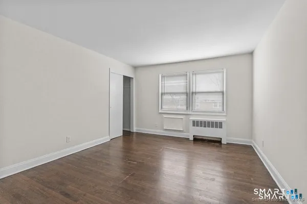 $1,989 | 29 Hamilton Court, Unit D, Stamford, CT 06902