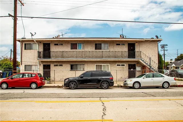 $950,000 | 333 West D Street, Wilmington, CA 90744