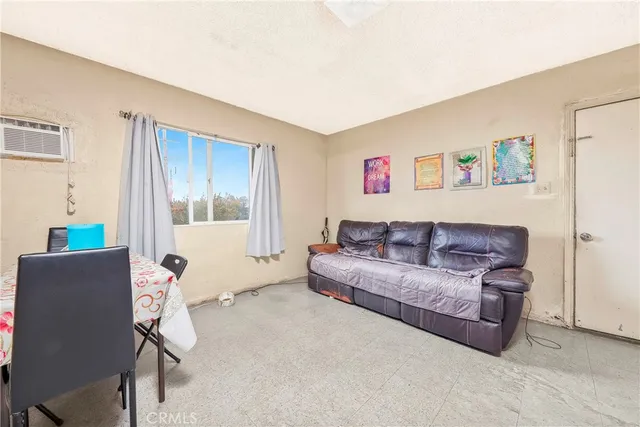 $950,000 | 333 West D Street, Wilmington, CA 90744